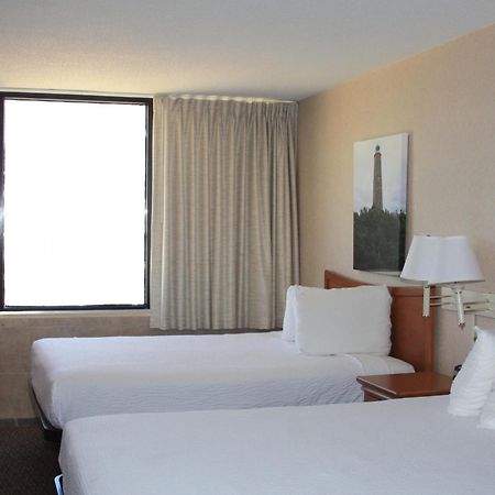 Four Sails Resort Virginia Beach Zimmer foto