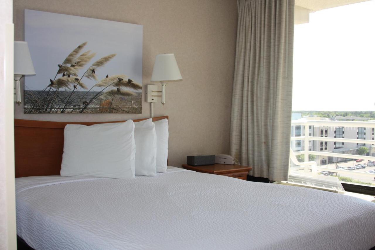 Four Sails Resort Virginia Beach Exterior foto